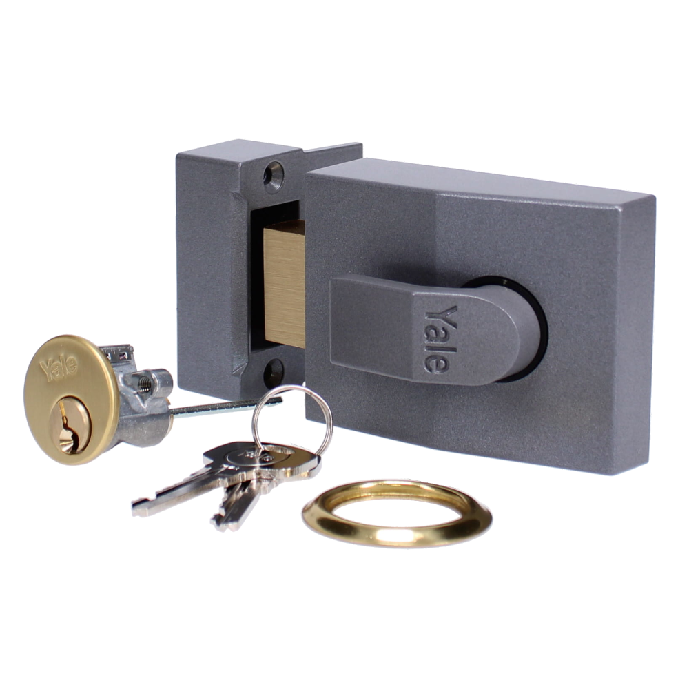 YALE 82 Deadbolt Nightlatch - 60mm DMG Case PB Cyl Boxed